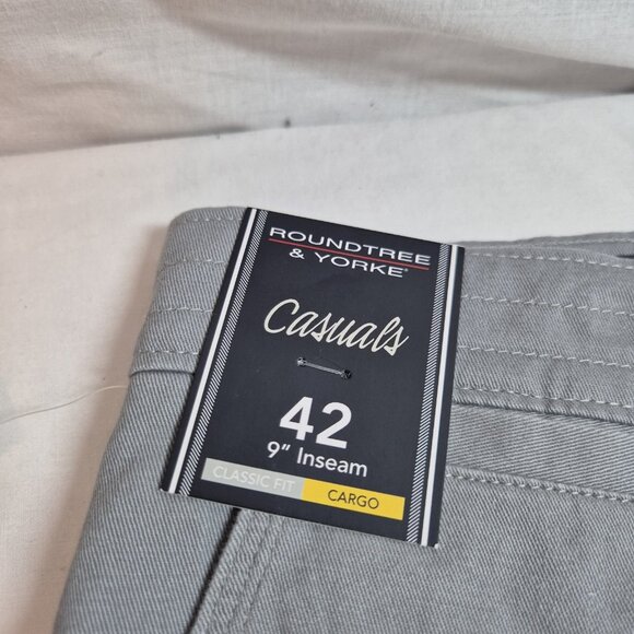 Roundtree & Yorke Casuals Cargo Shorts Medium Gray Chino Shorts Size  42 (60) - Picture 5 of 9